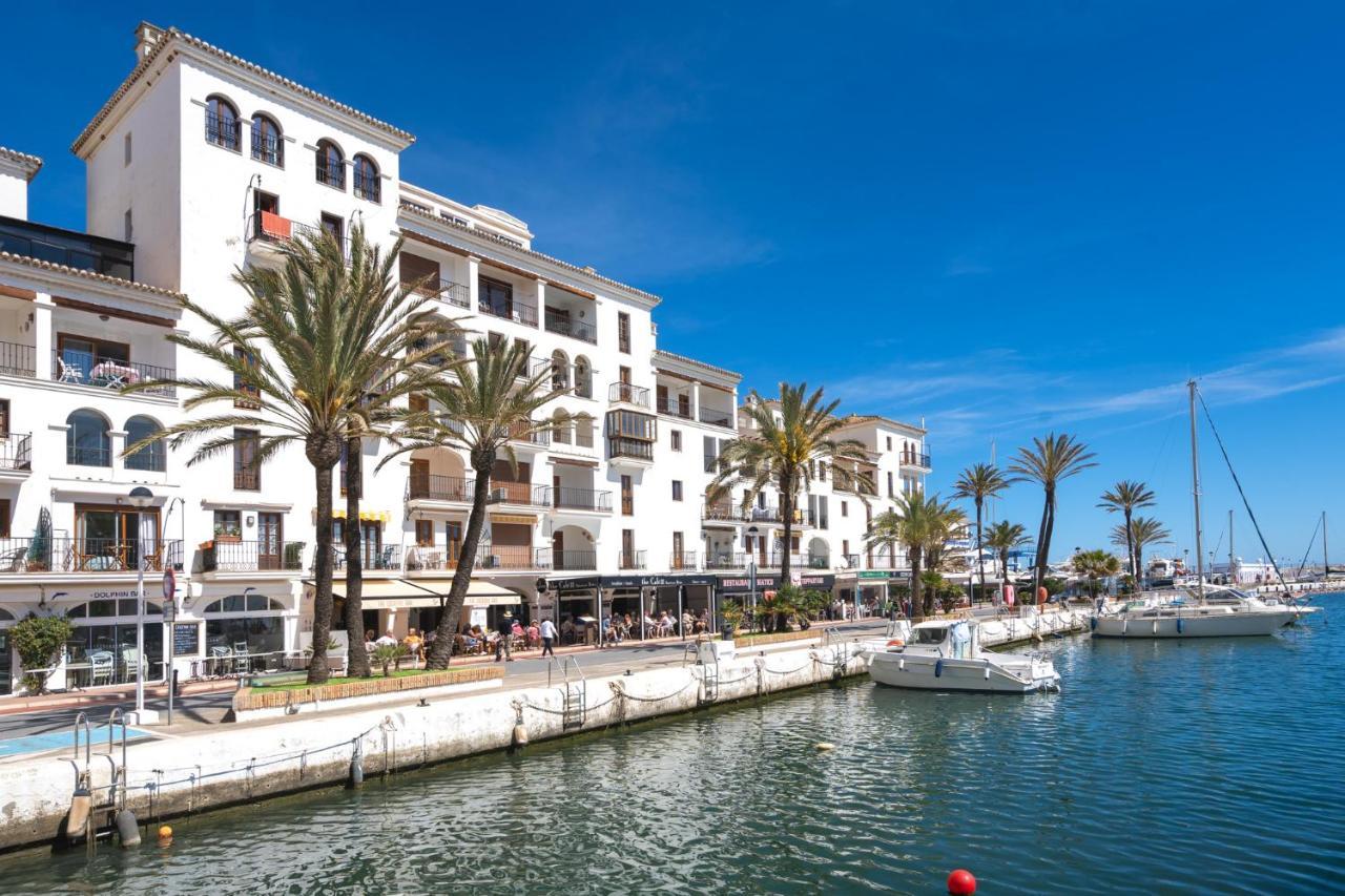 شقة 15 First Line Penthouse With Wonderful Seaview Near Duquesa Golf Manilva Andalucia المظهر الخارجي الصورة