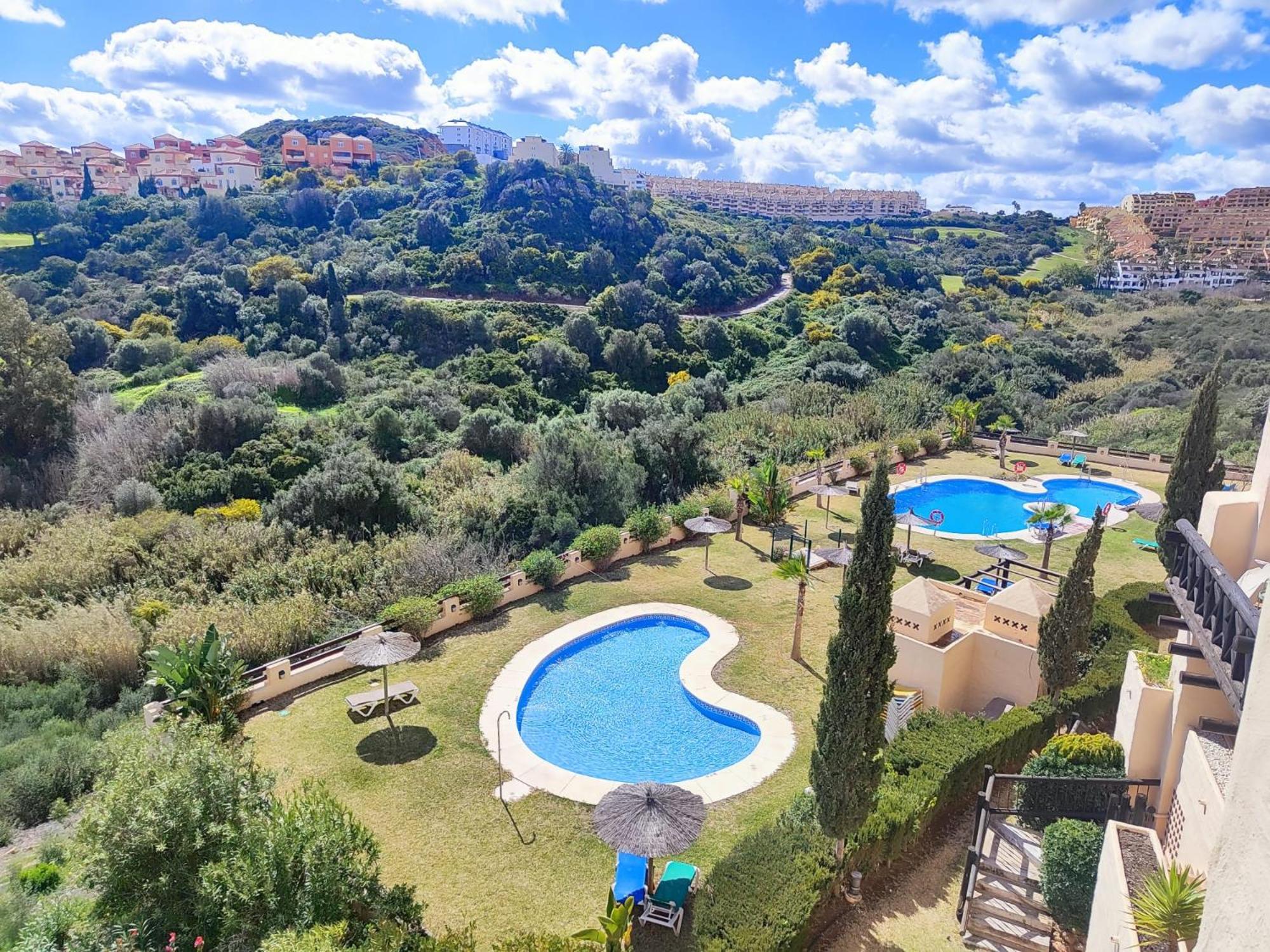شقة 15 First Line Penthouse With Wonderful Seaview Near Duquesa Golf Manilva Andalucia المظهر الخارجي الصورة